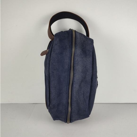 Bird dogs Athletics Dopp Bag Navy Blue Zipper Strap Toiletries Bag - Picture 5 of 10